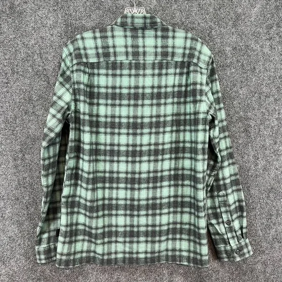 Patagonia Mens S LS Green Plaid Organic Cotton Midweight Fjord Flannel Shirt NWT